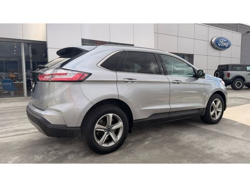 Used 2021 Ford Edge SEL w/ Convenience Package image 26
