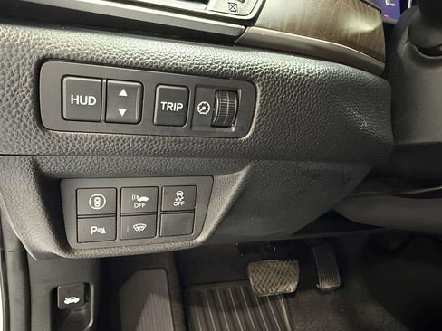 Used 2020 Honda Accord Touring image 35