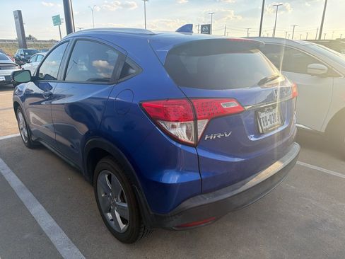 Used 2019 Honda HR-V EX-L image 7