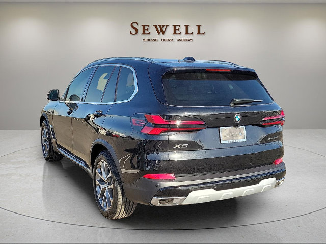 Used 2026 BMW X5 xDrive40i w/ Premium Package AWD/4WD image 3