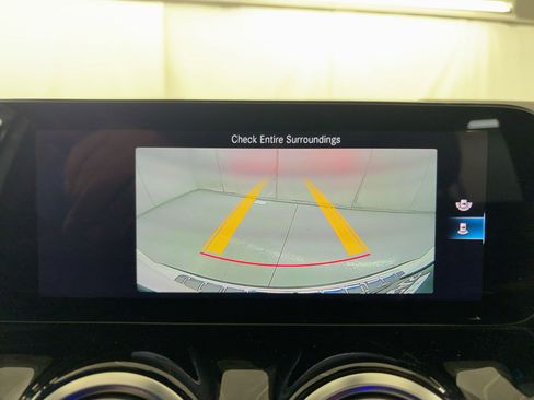 Used 2023 Mercedes-Benz GLA 250 image 26