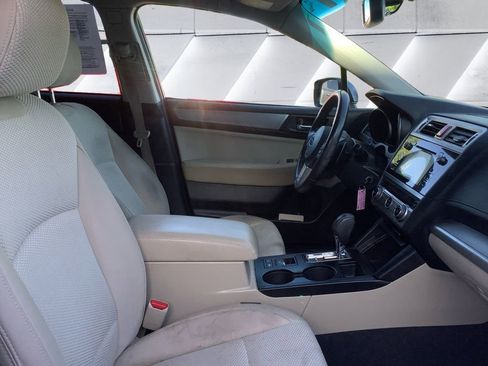 Used 2015 Subaru Outback 2.5i Premium AWD/4WD image 13