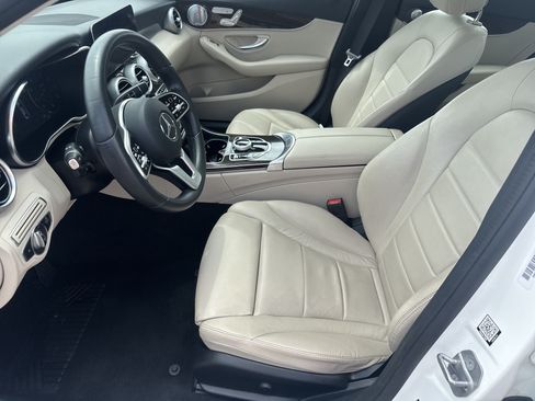 Used 2021 Mercedes-Benz C 300 Sedan image 5