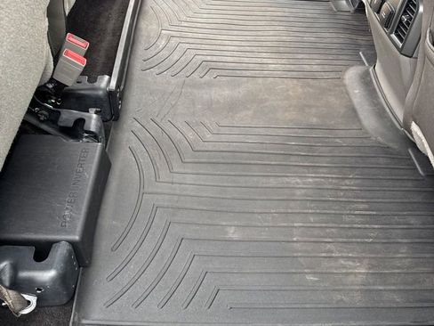 Used 2018 Ford F150 XLT w/ Equipment Group 302A Luxury AWD/4WD image 8