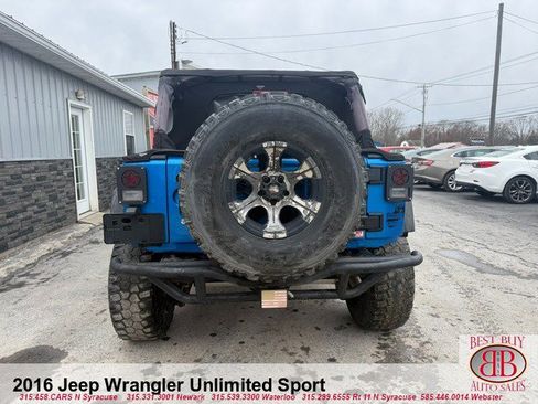Used 2016 Jeep Wrangler Unlimited Sport w/ Connectivity Group image 4