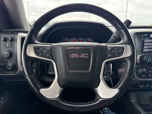 Used 2017 GMC Sierra 1500 SLT image 15