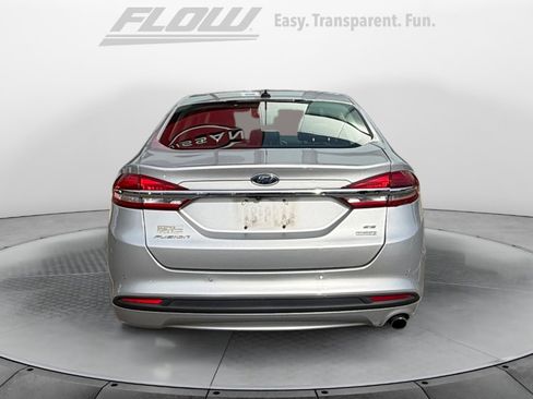 Used 2018 Ford Fusion SE w/ Fusion SE Technology Package image 7