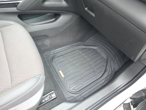 Used 2023 Buick Envision Preferred FWD image 17
