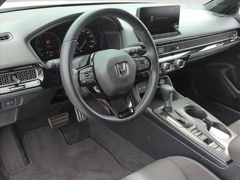 Certified 2025 Honda Civic Sport image 9