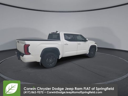 Used 2025 Toyota Tundra SR5 w/ SR5 Convenience Package image 4