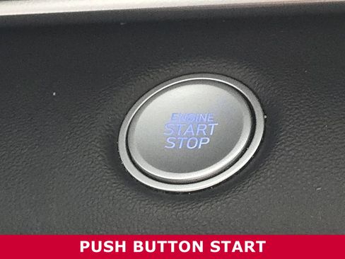 Used 2023 Hyundai Elantra Blue image 23