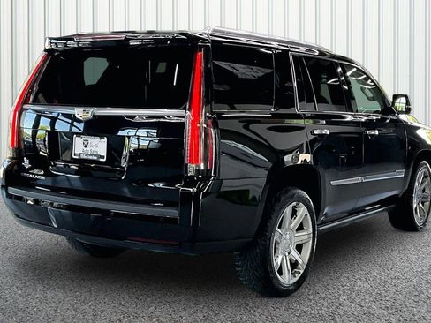 Used 2015 Cadillac Escalade Premium AWD/4WD image 6
