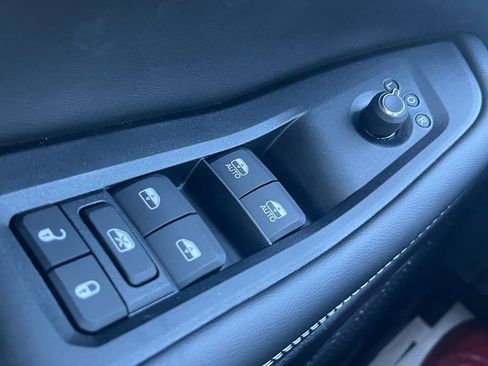 New 2025 Jeep Grand Cherokee L Limited image 7