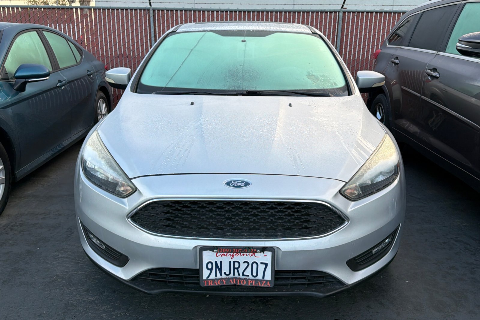 Used 2018 Ford Focus SEL FWD image 3