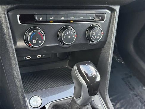 Used 2024 Volkswagen Tiguan Wolfsburg Edition image 15