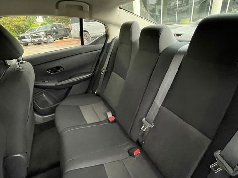 Used 2024 Nissan Sentra SV FWD image 24