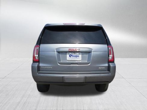 Used 2019 GMC Yukon SLT w/ Open Road Package image 4