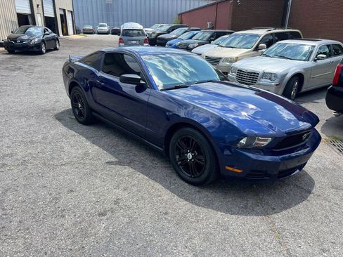 Used 2012 Ford Mustang Coupe RWD image 4