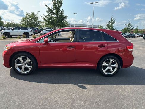 Used 2009 Toyota Venza AWD w/ Comfort Pkg image 16