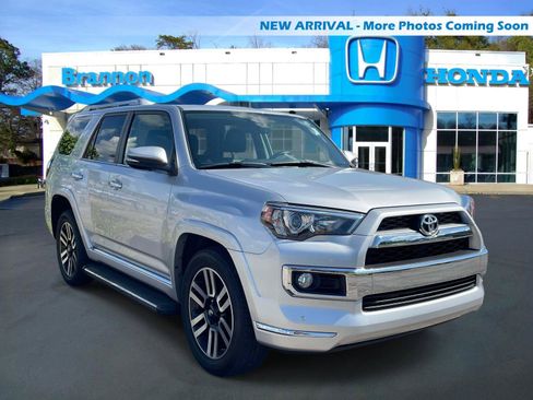 Used 2019 Toyota 4Runner Limited RWD image 1