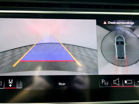 Used 2024 Audi SQ8 Prestige image 29