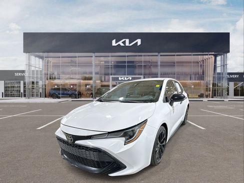 Used 2021 Toyota Corolla SE image 4