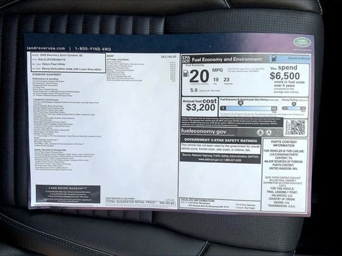 New 2025 Land Rover Discovery Sport Dynamic SE image 20