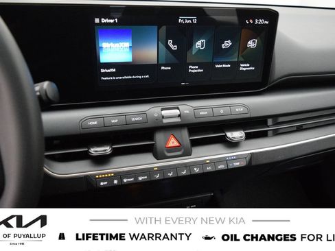 New 2026 Kia K4 FWD image 22