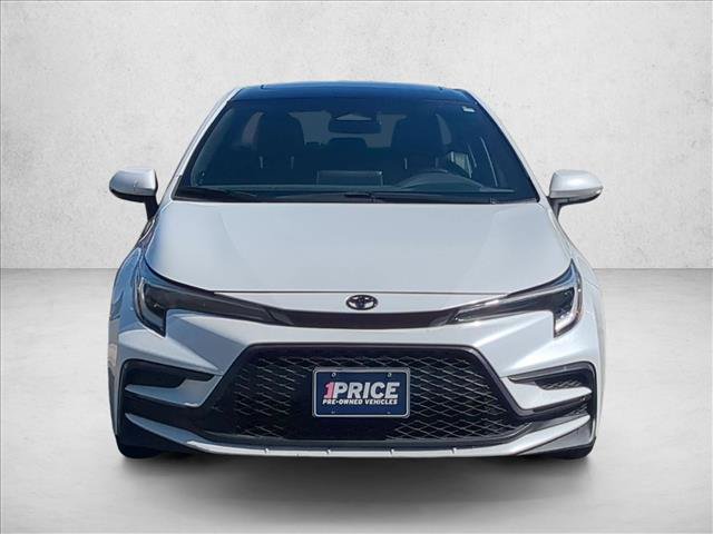 Used 2024 Toyota Corolla XSE FWD image 2