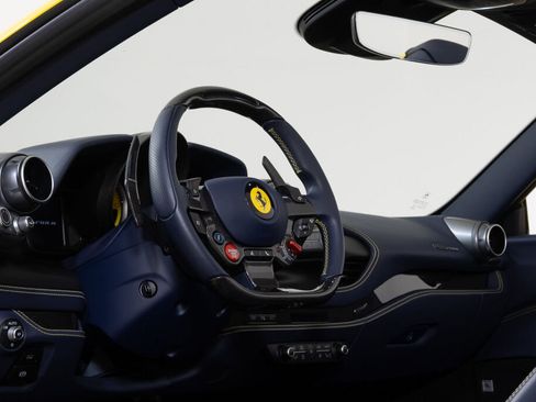 Used 2022 Ferrari F8 Tributo image 31