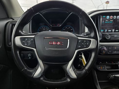 Used 2018 GMC Canyon SLT w/ Driver Alert Package image 13