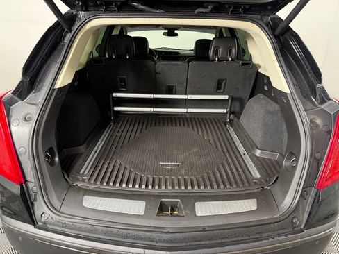 Used 2019 Cadillac XT5 Luxury w/ LPO, Black Ice Package image 12