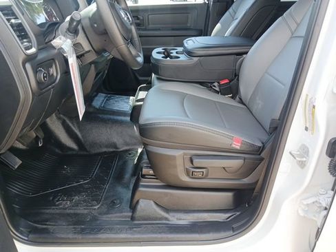 New 2026 RAM 3500 Tradesman image 28