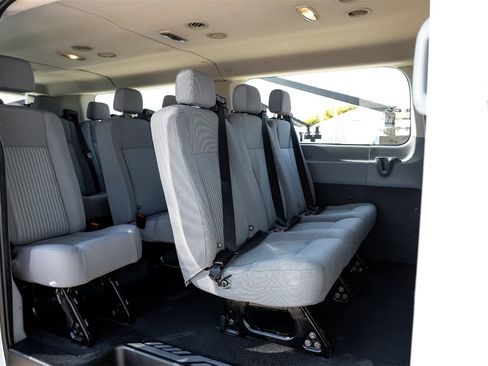 Used 2016 Ford Transit 350 XL image 34