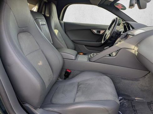 Used 2014 Jaguar F-TYPE V6 image 17