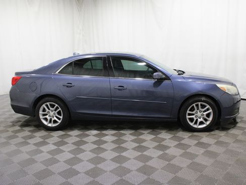 Used 2013 Chevrolet Malibu LT w/ Power Convenience Package image 2