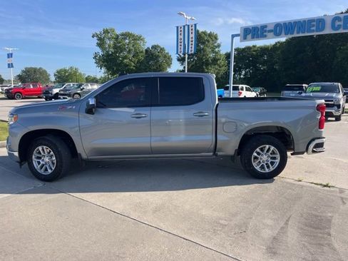 Used 2024 Chevrolet Silverado 1500 LT w/ Z71 Off-Road Package image 4