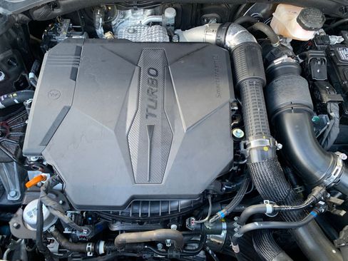 Used 2025 Hyundai Santa Fe SEL image 31