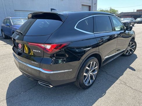 Used 2023 Acura MDX SH-AWD w/ Technology Package image 6