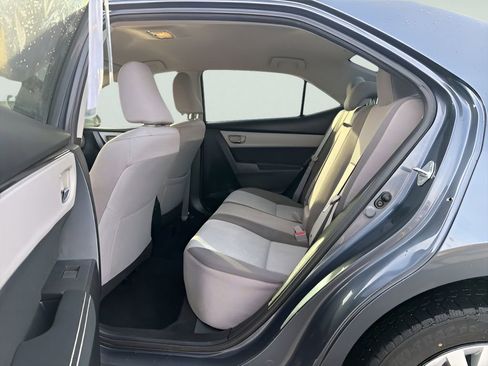 Used 2017 Toyota Corolla L image 17