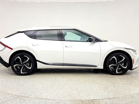 Used 2023 Kia EV6 GT-Line image 4