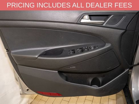 Used 2021 Hyundai Tucson Limited w/ Cargo Package FWD image 12
