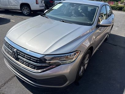 Used 2023 Volkswagen Jetta SE