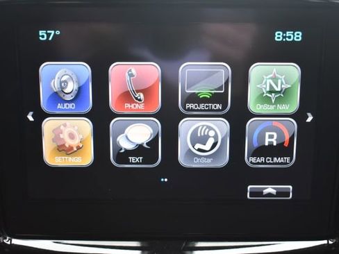 Used 2018 Chevrolet Traverse LT image 27