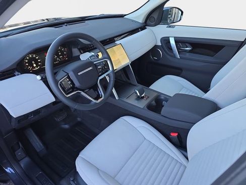 New 2025 Land Rover Discovery Sport S image 12