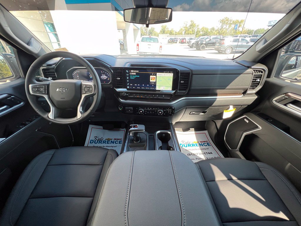 New 2026 Chevrolet Silverado 1500 RST w/ Safety Package AWD/4WD image 2