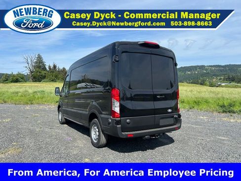 New 2026 Ford Transit 250 148 Medium Roof RWD image 8