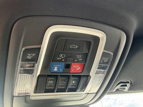 Used 2020 RAM 3500 Limited AWD/4WD image 13