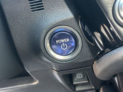 Used 2022 Lexus ES 300h w/ Accessory Package image 17