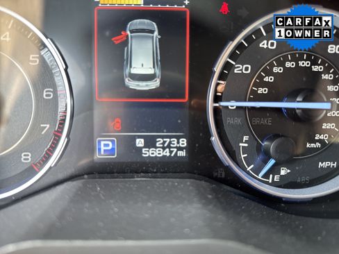 Used 2022 Subaru Ascent Touring AWD/4WD image 6